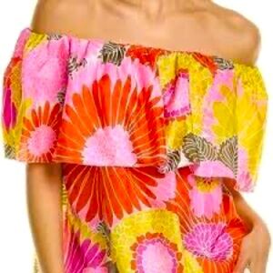 NEW 100% silk TRINA TURK agua caliente top size xs-sm nwt